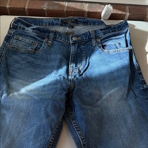 Banana Republic Men's Classic Blue Jeans